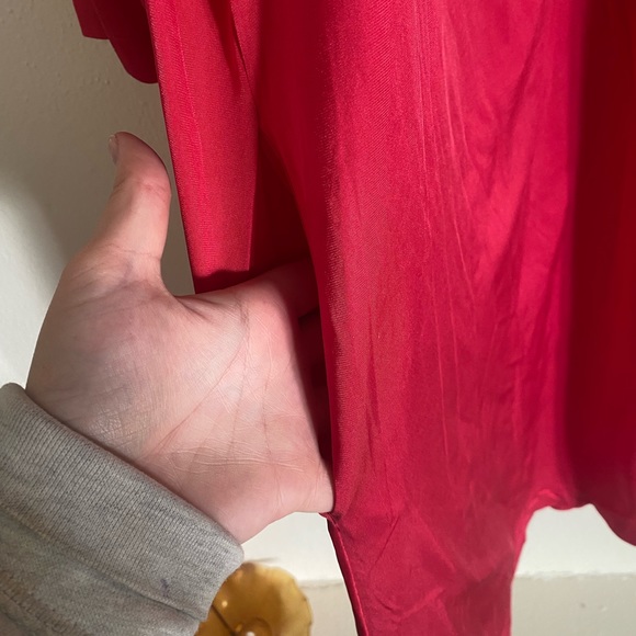 Vintage ShadowLine Red Button Up Robe - Picture 3 of 8